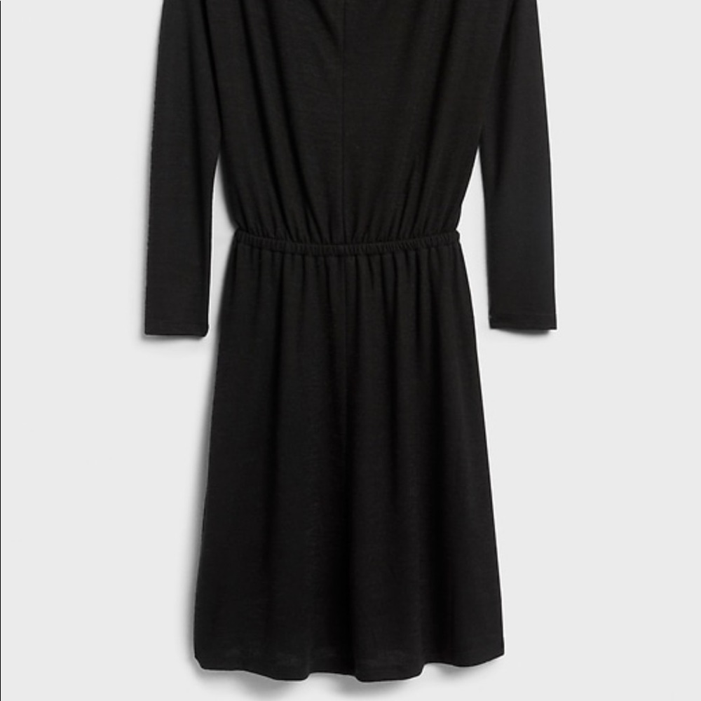 Dress 👗 - Picture 4 of 5